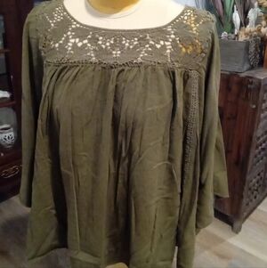 Lane Bryant Plus Size 22/24 Olive Green Lace Detail  Top w/ Batwing Sleeves